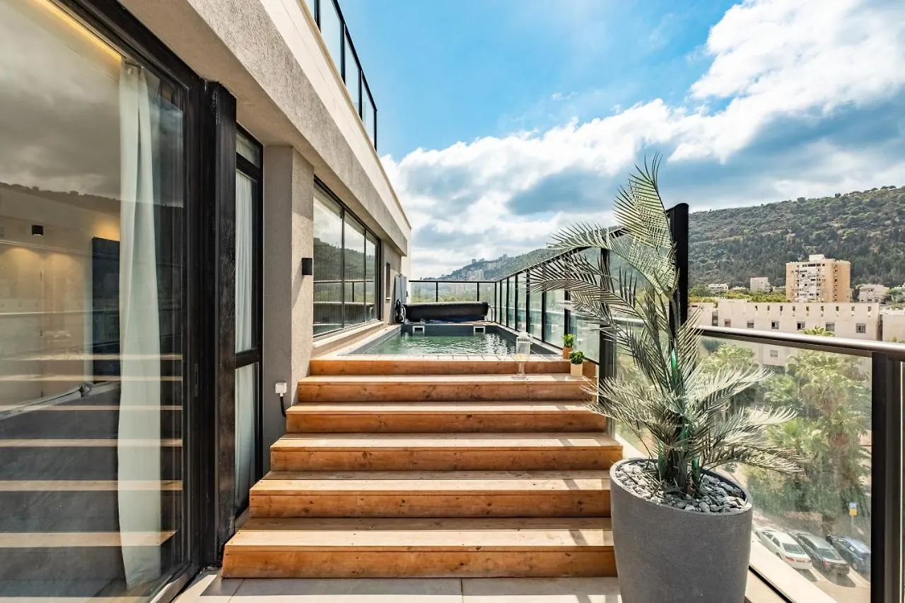 דירות חיפה Pool & Jacuzzi Seaview Penthouse By Sea N' Rent 0*,  ישראל