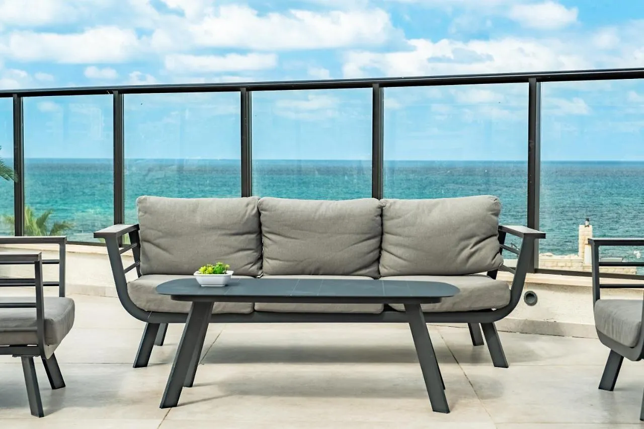 דירות חיפה Pool & Jacuzzi Seaview Penthouse By Sea N' Rent