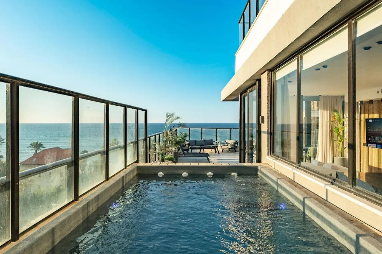 דירות חיפה Pool & Jacuzzi Seaview Penthouse By Sea N' Rent