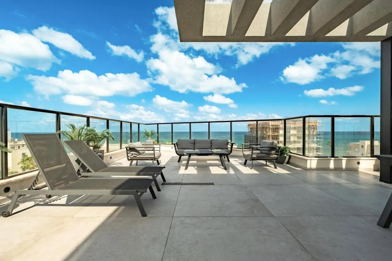 דירות חיפה Pool & Jacuzzi Seaview Penthouse By Sea N' Rent