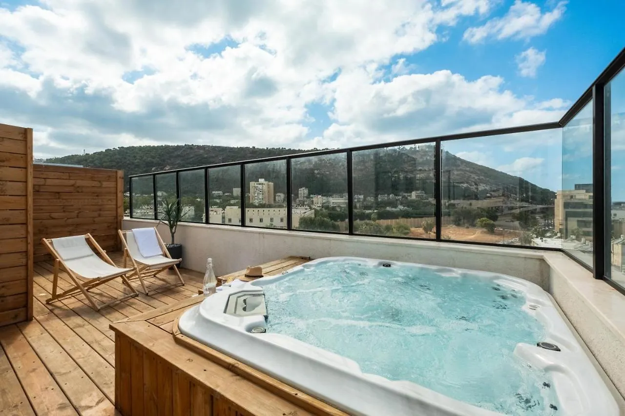 דירות חיפה Pool & Jacuzzi Seaview Penthouse By Sea N' Rent